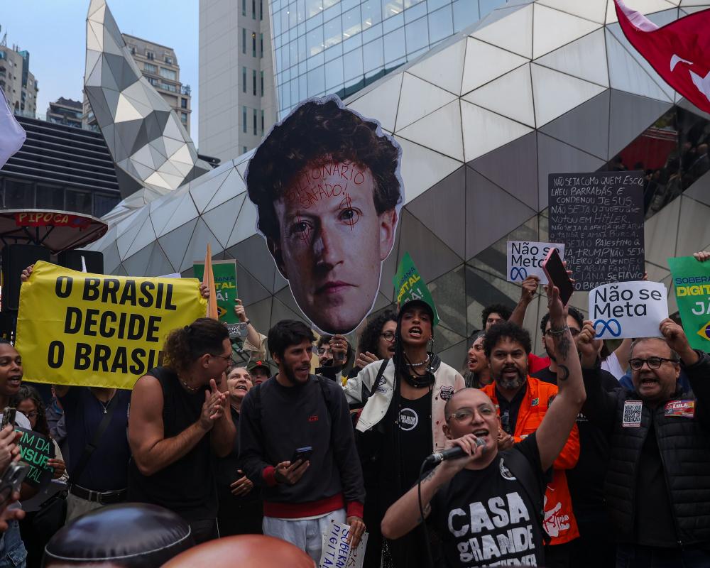 Battle over Meta’s alleged Bolsonaro bias intensifies days before Brazil presidential runoff