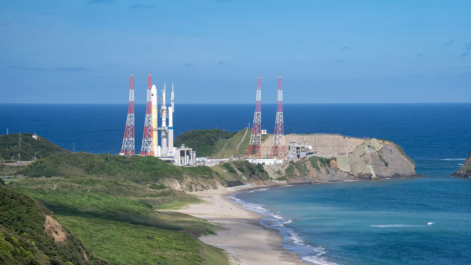Japan’s Mars moon mission faces complex landings and communication challenges ahead