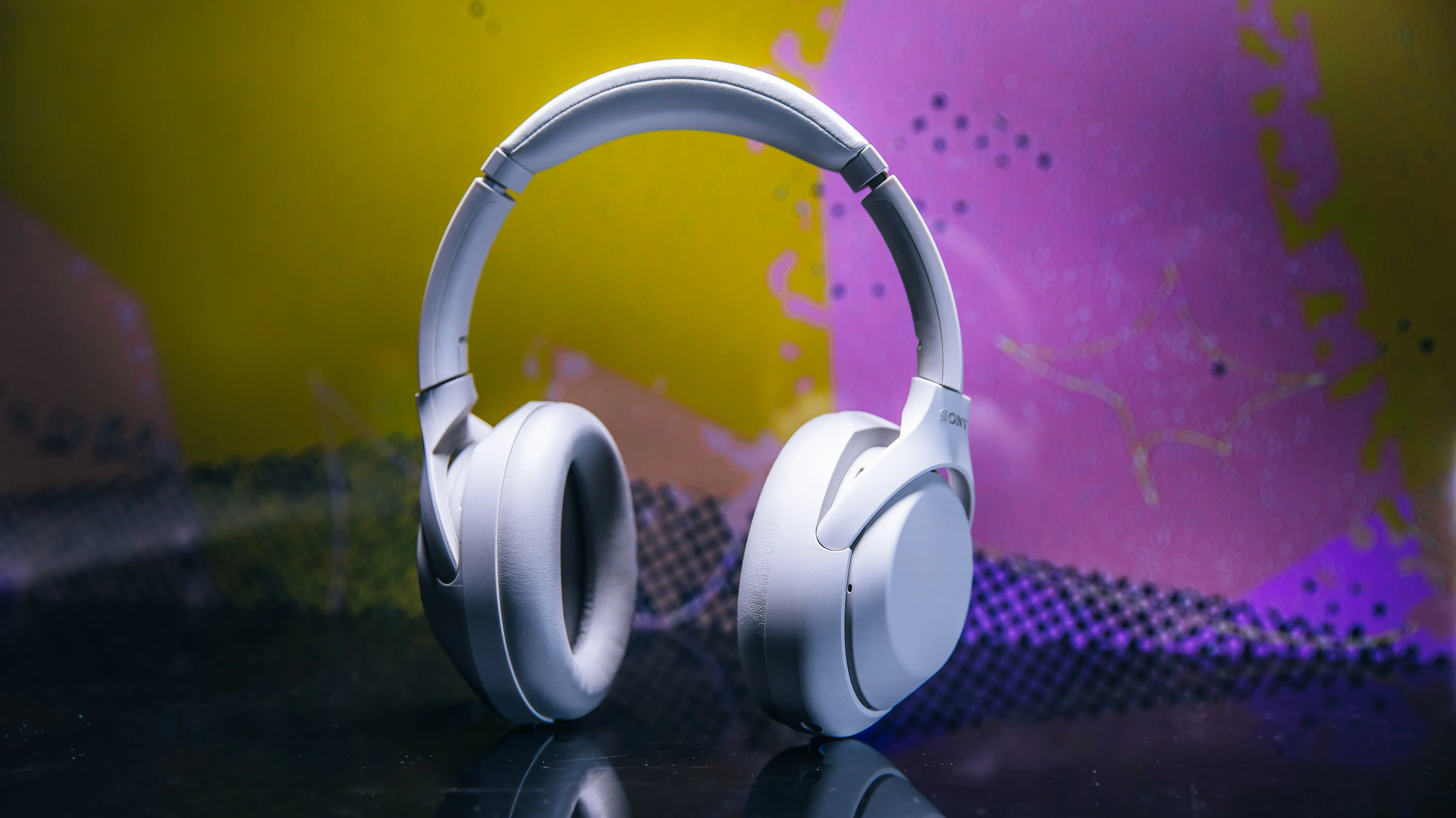 Sonys new generation of the viral XM4 headphones proves why reboots can be hard to pull off
