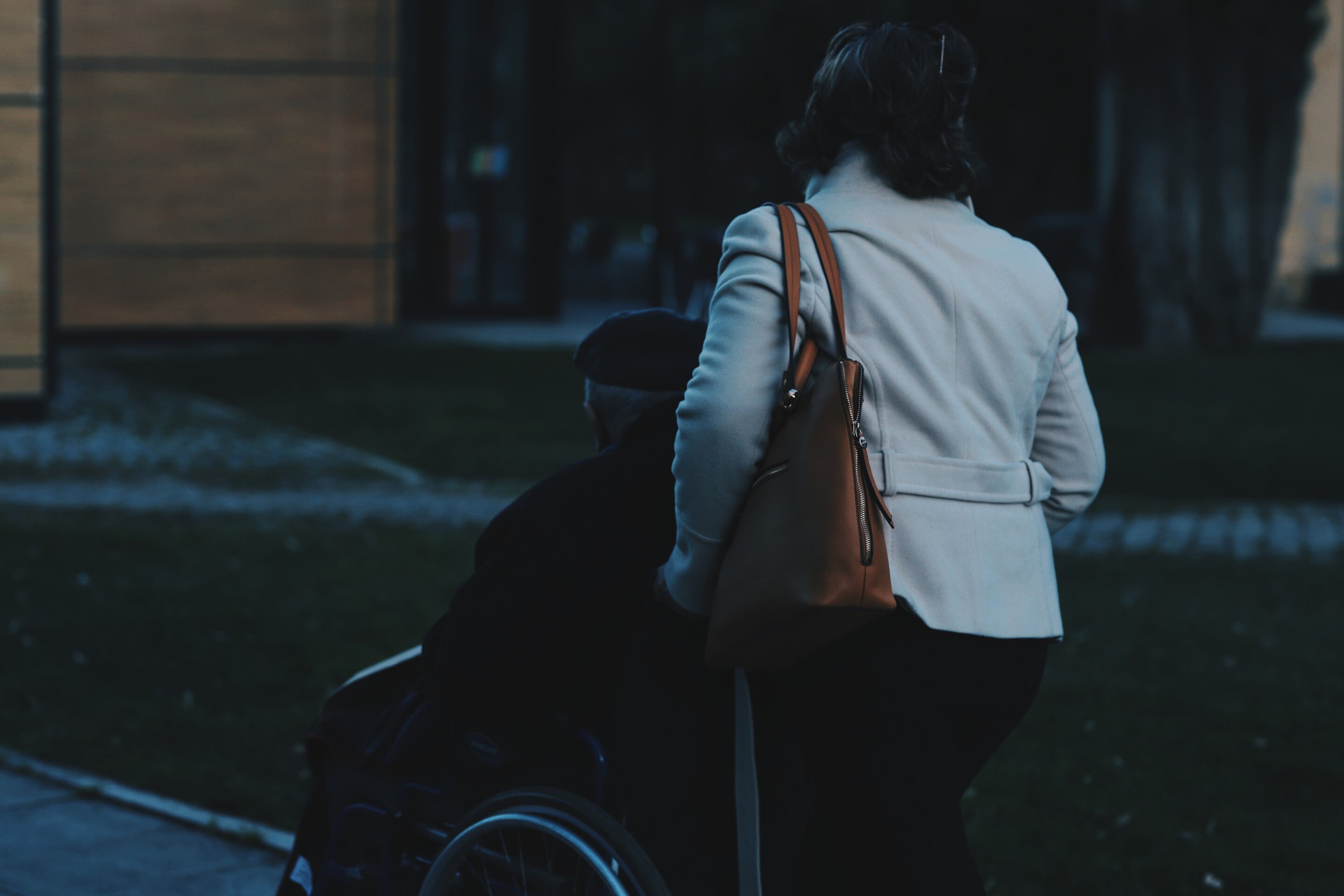 Caregiving gap grows as women devote more years to aging adults