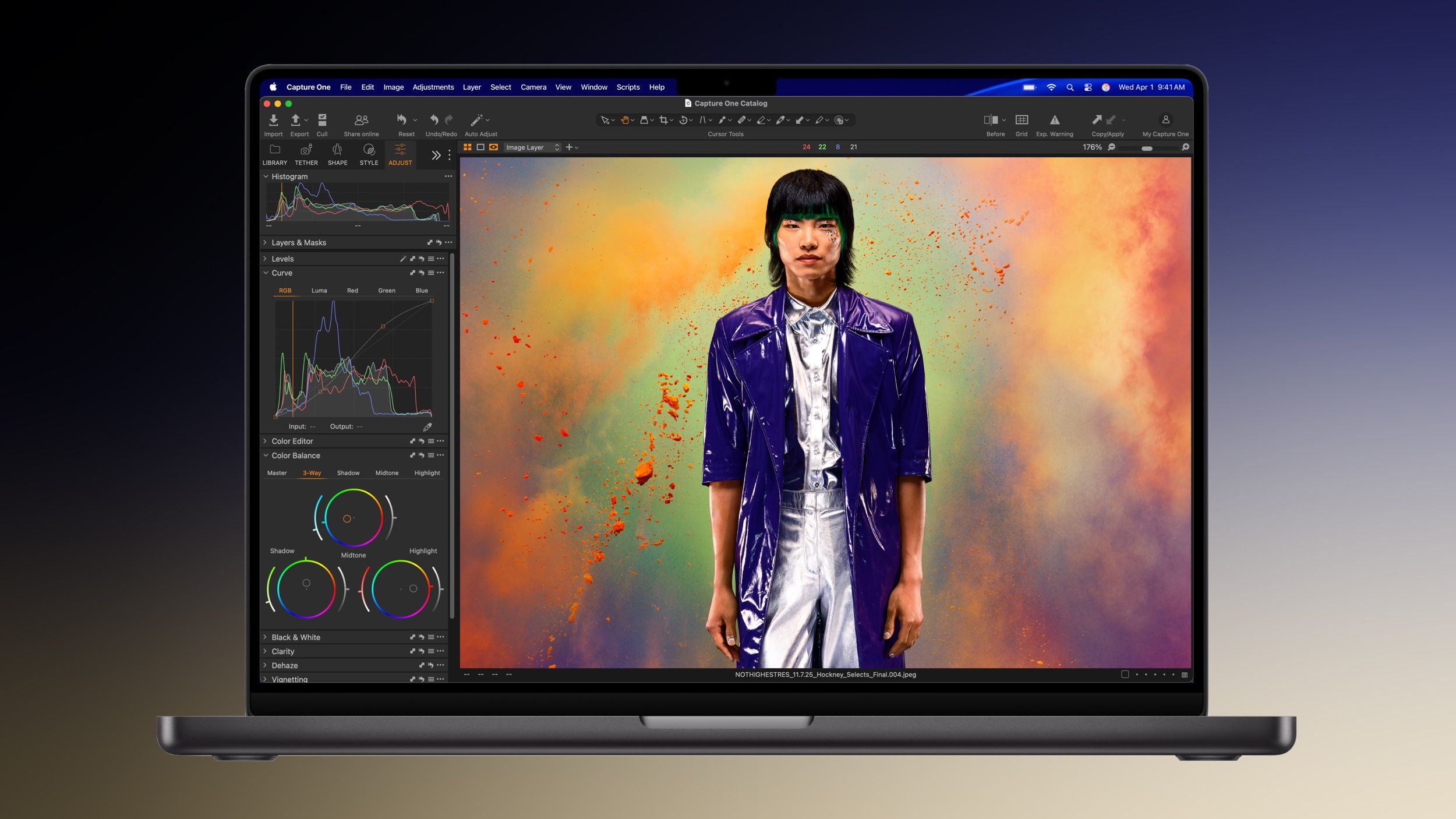 Amazon Sweetens the Deal on Entry-Level 16-Inch MacBook Pro With $570 Off