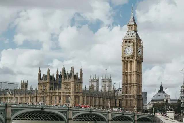 Navro says faster payments could unlock £57.5bn for UK firms
