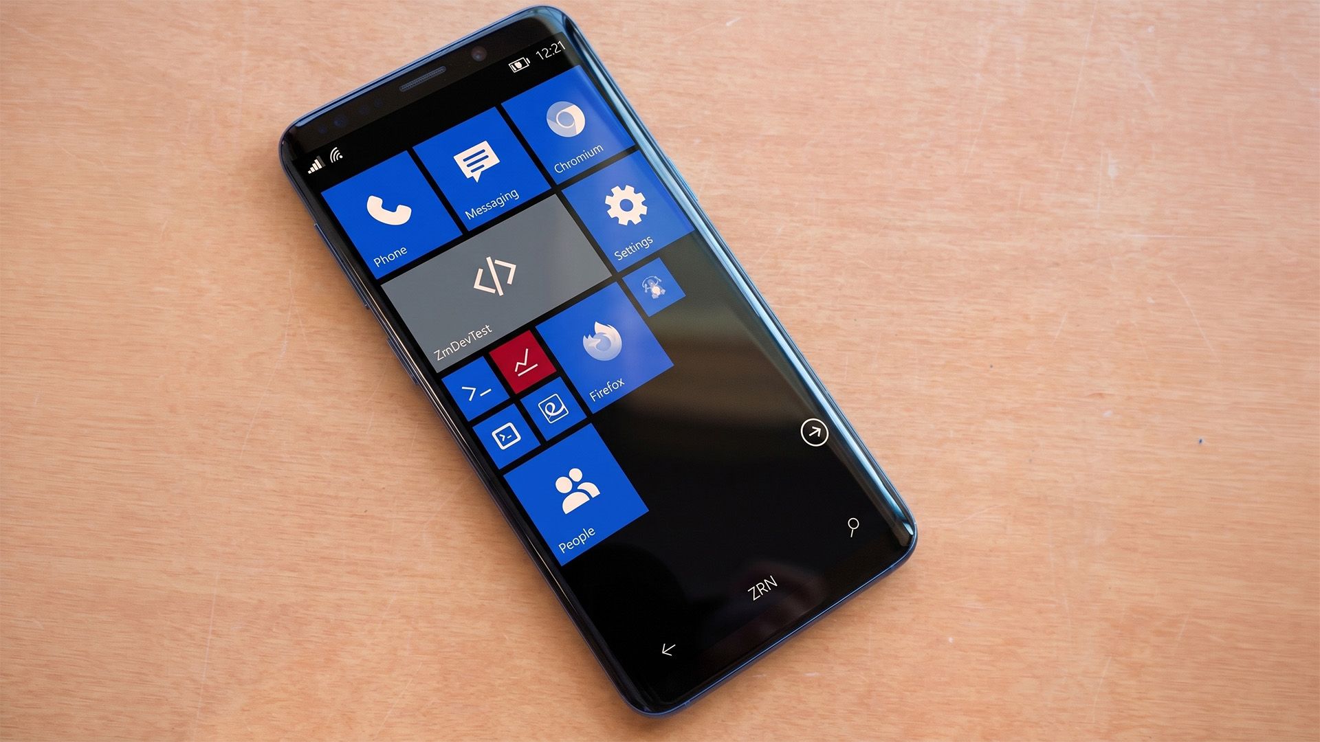 This fan-made OS brings Windows Phone back to one specific Android device