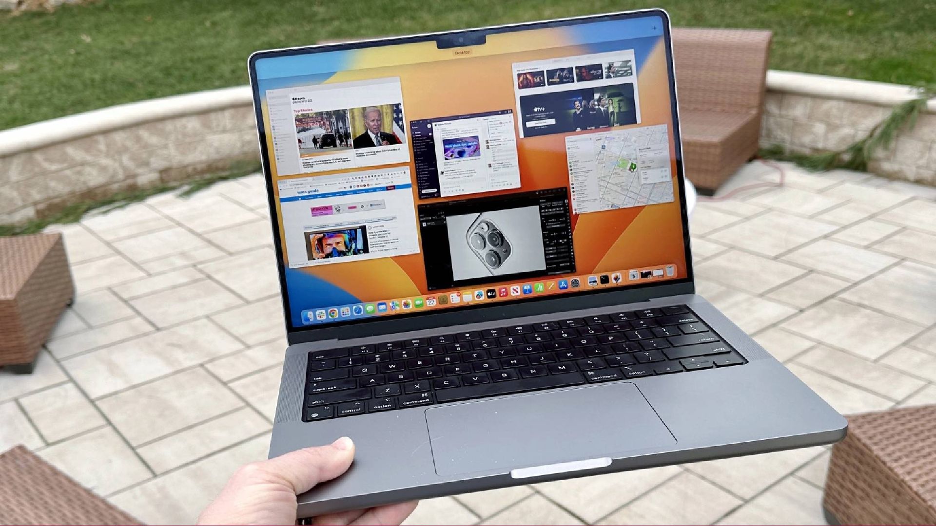 Exclusive: Apple's OLED MacBook Pro may face a '$300 to $500' price hike to 'protect their profits' from RAMageddon