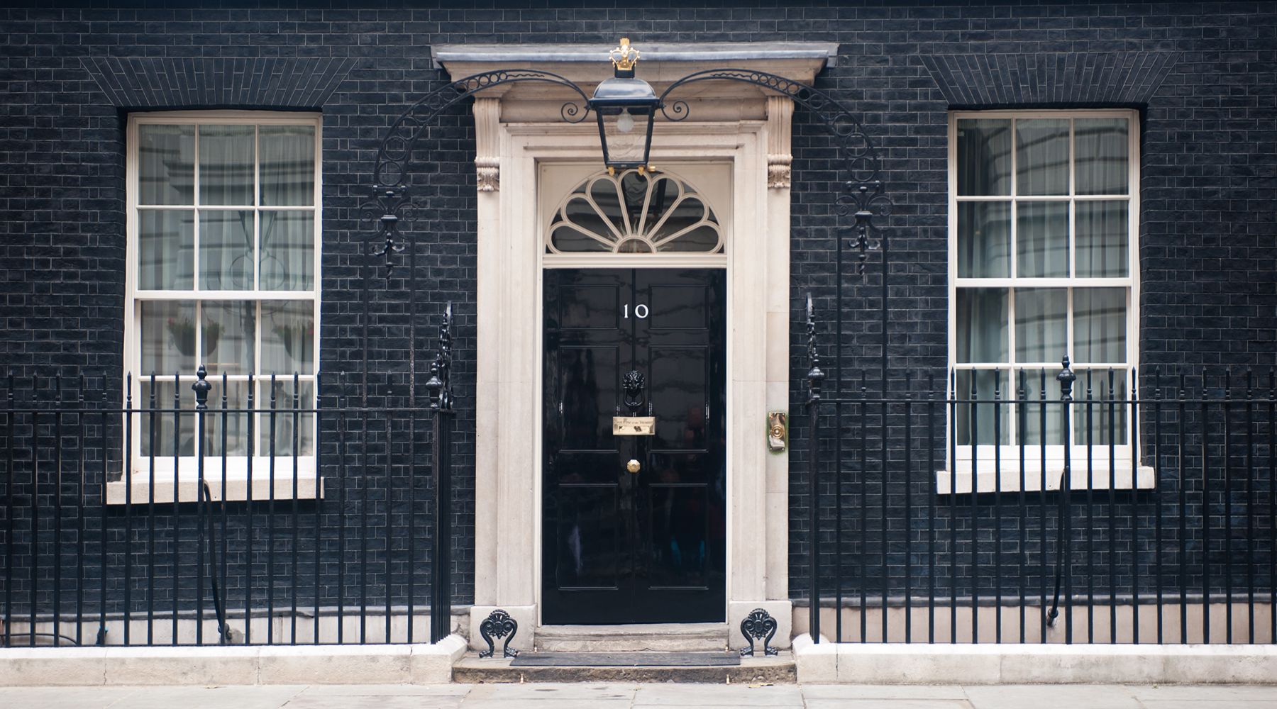 Pressure mounts to increase online retail tax as Budget looms