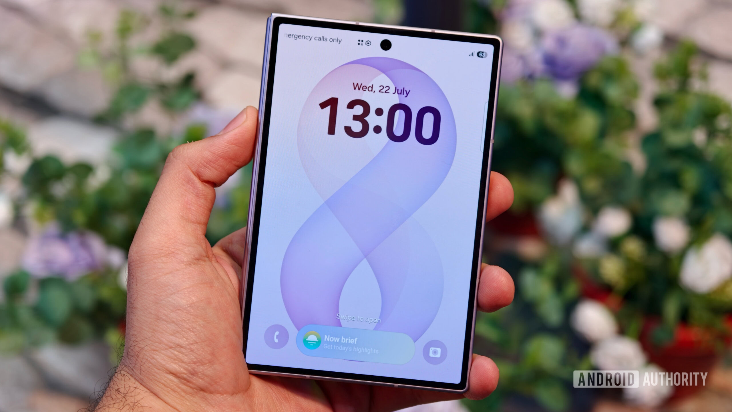 Samsung Galaxy Z Fold 8 just keeps riding iPhone Duo momentum to new sales heights