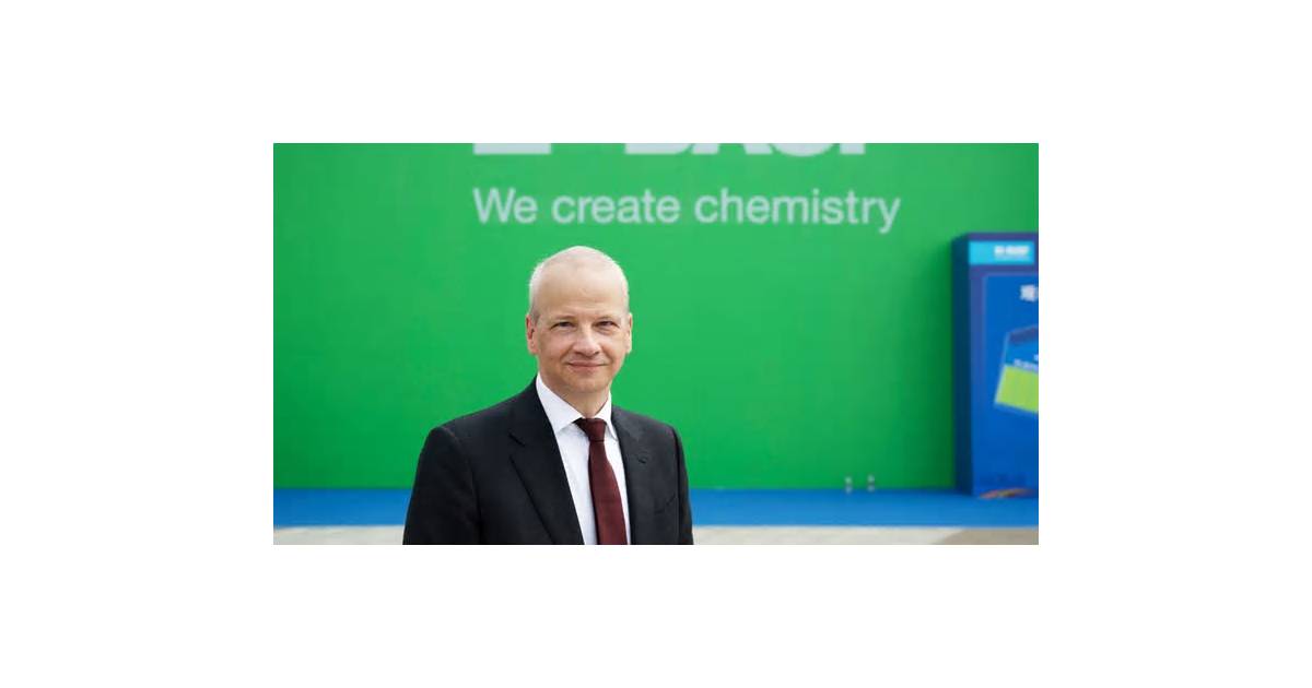BASF Pledges Evonik Job Guarantees as Takeover Push Builds