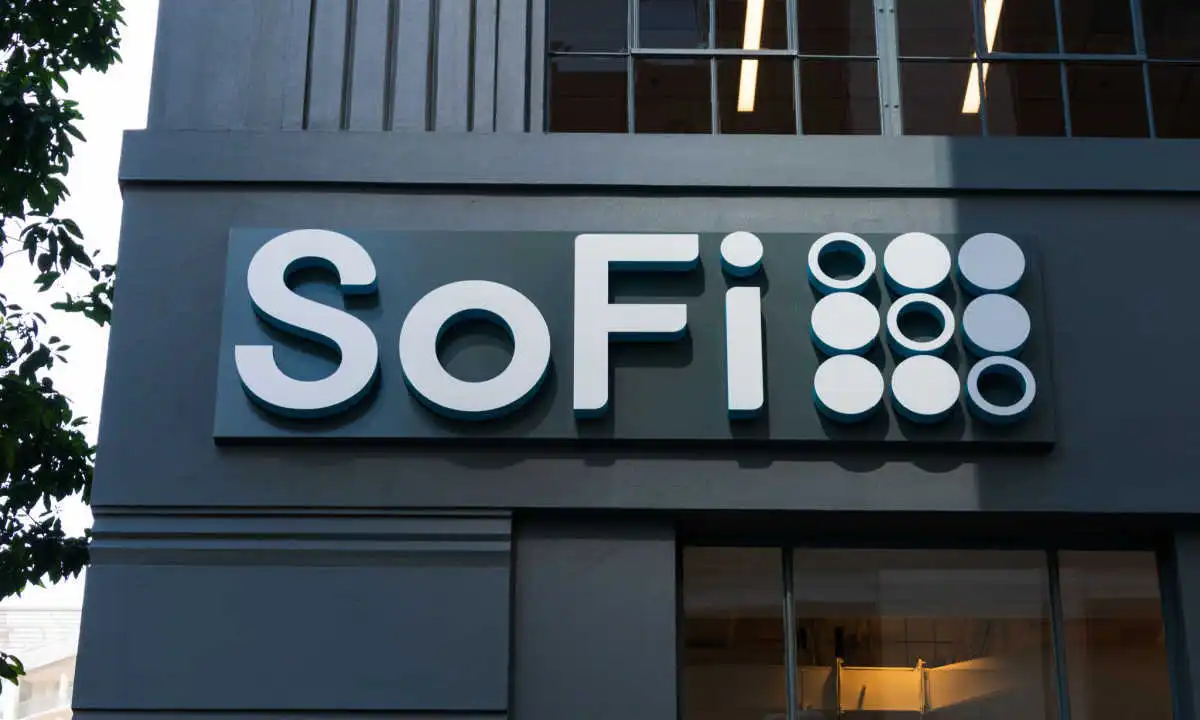 SoFi Begins Rolling Out Interest-Earning Tokenized Deposits