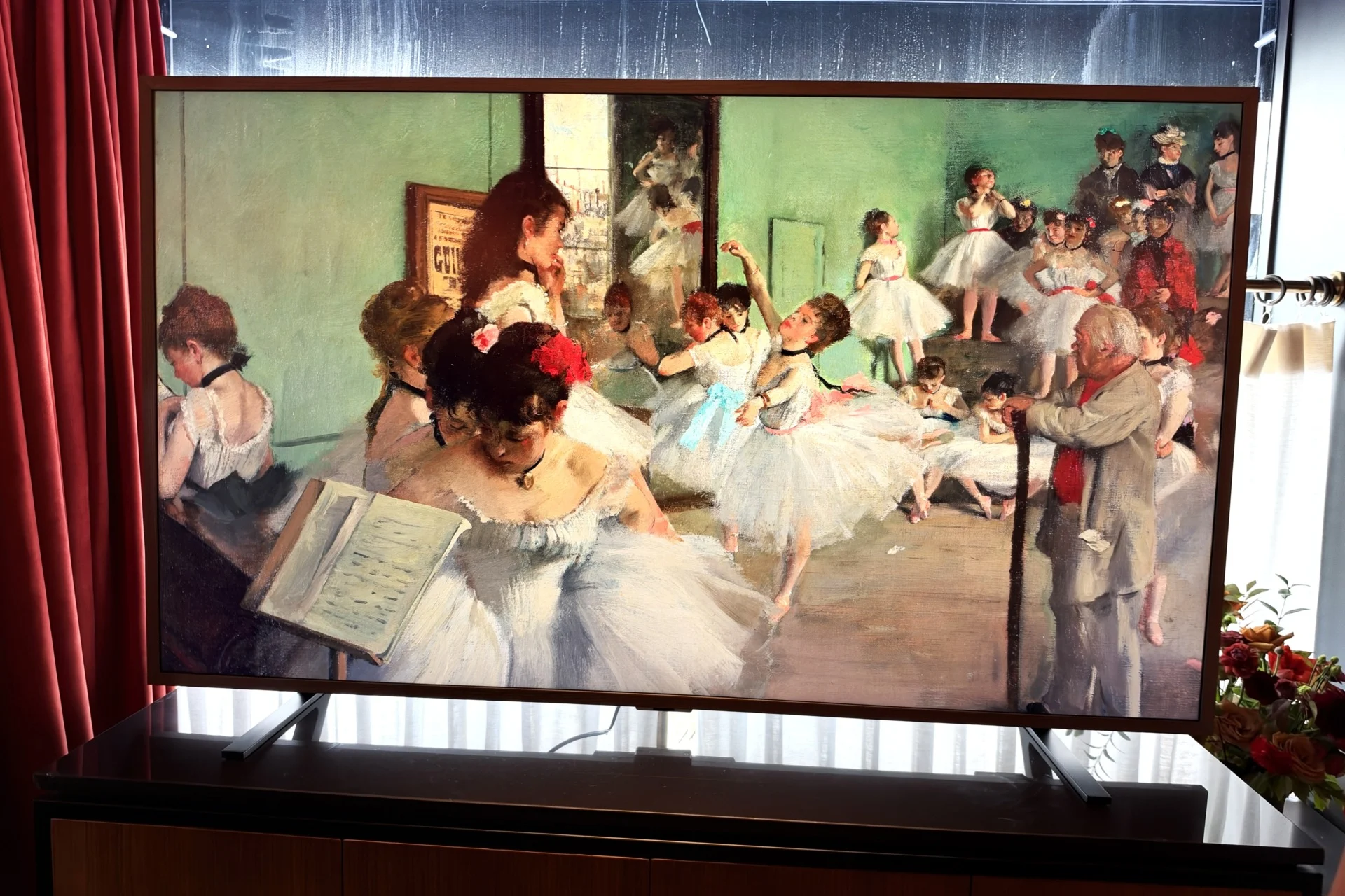 Art TVs Already Look Great, but Where Are the Art Monitors?