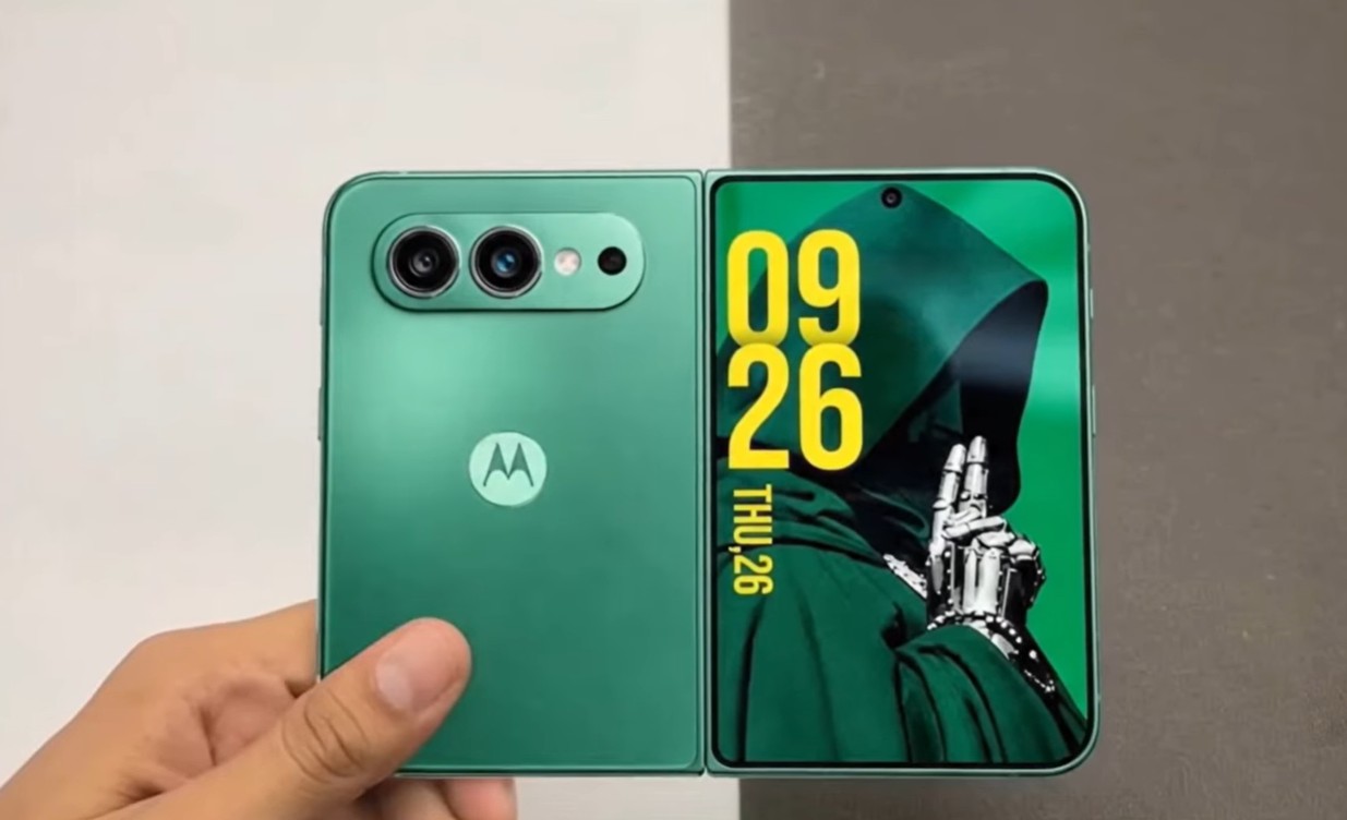 Moto Razr Flex to Take On iPhone Duo, Galaxy Z Fold 8: Leaked