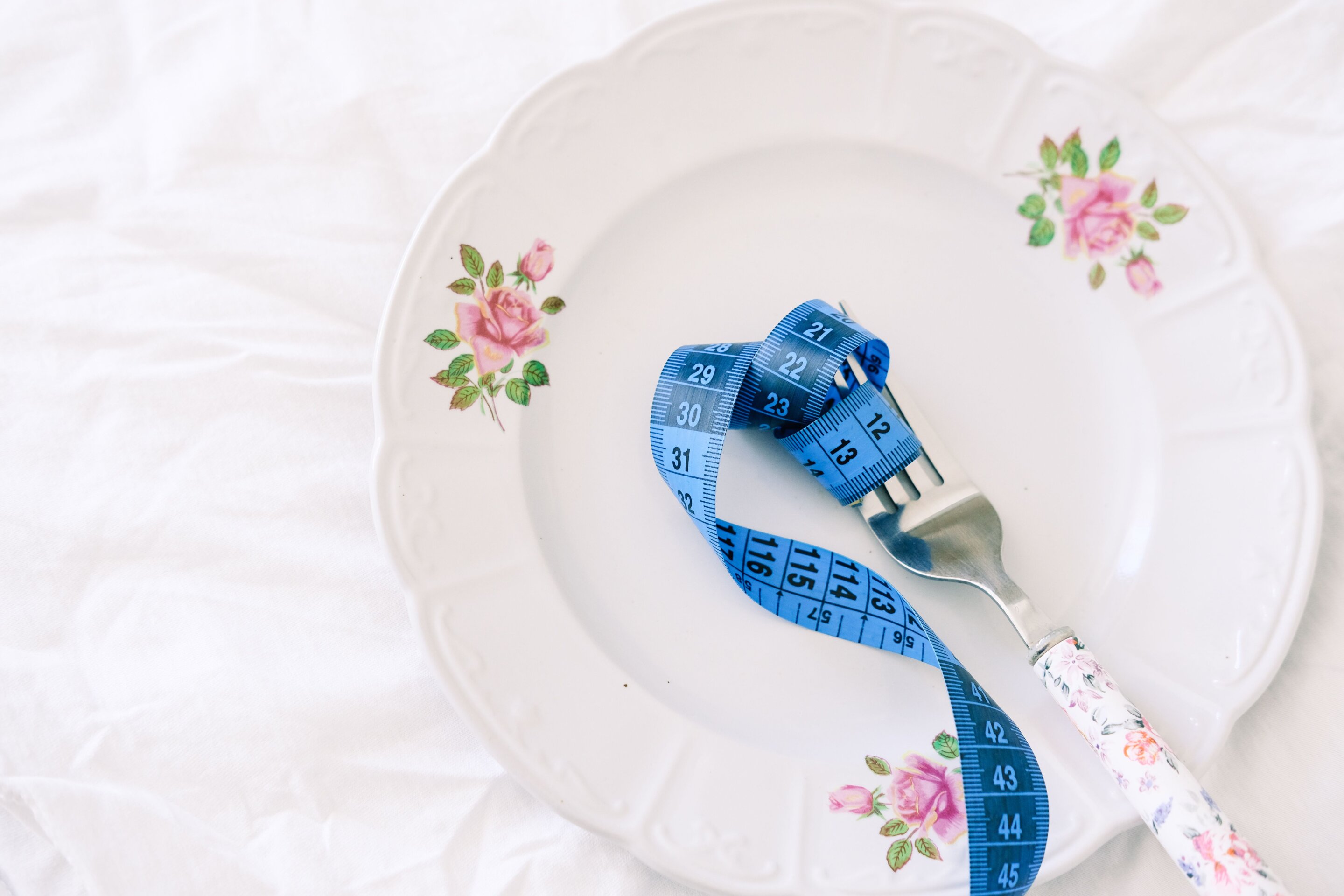 Intermittent fasting plus exercise boosts fat loss and fitness in 12-week obesity trial