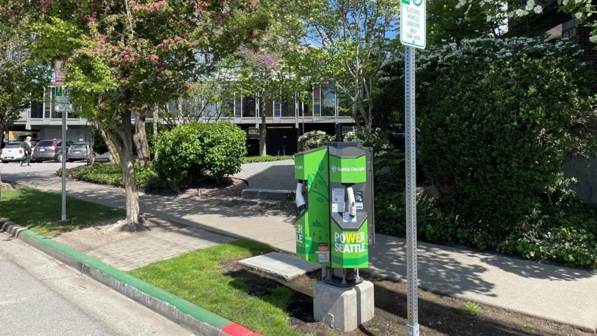 Seattle plans 200 curbside EV charging stations – and you can request one