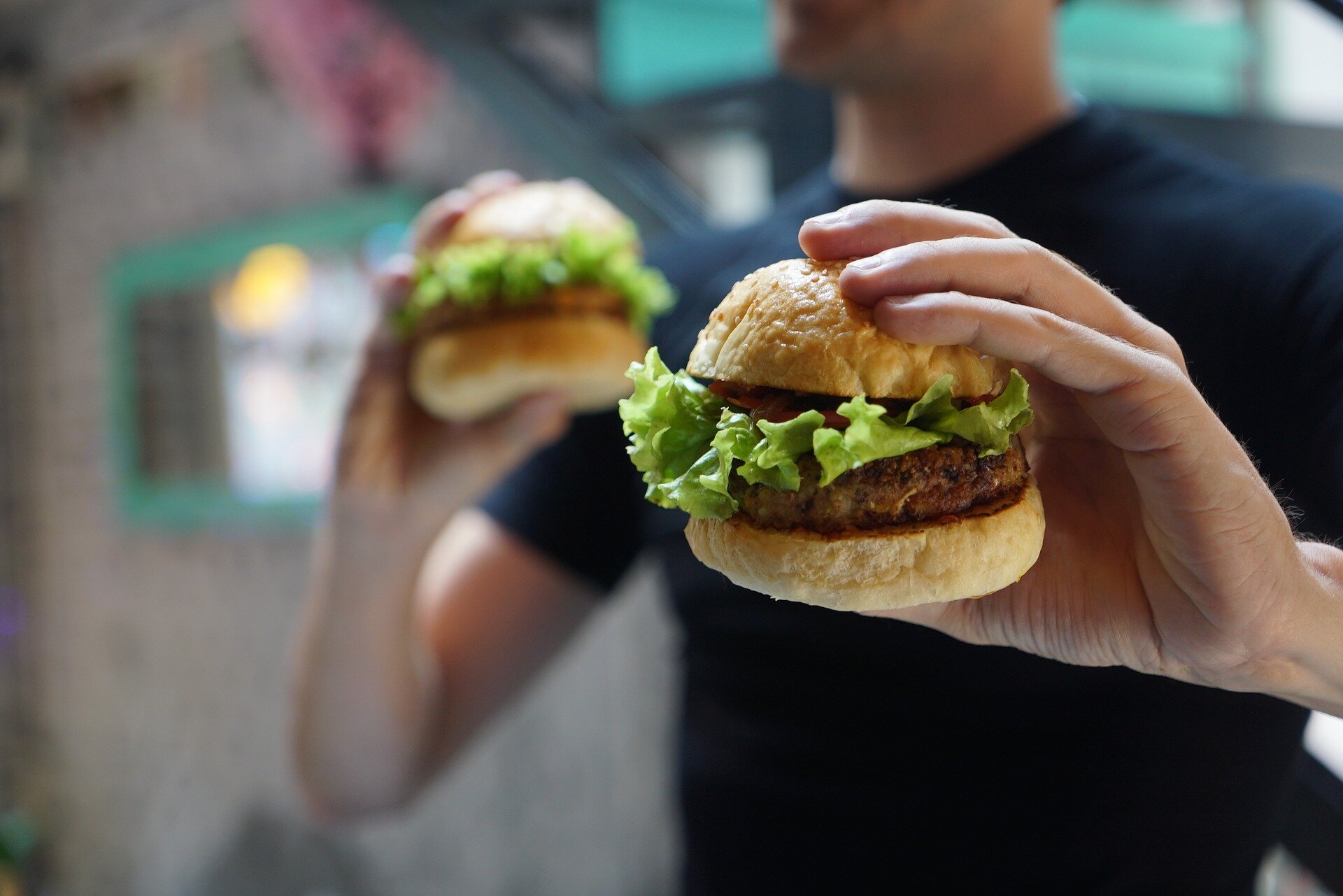 Prevalence of binge eating 40.5% in U.S. high school students