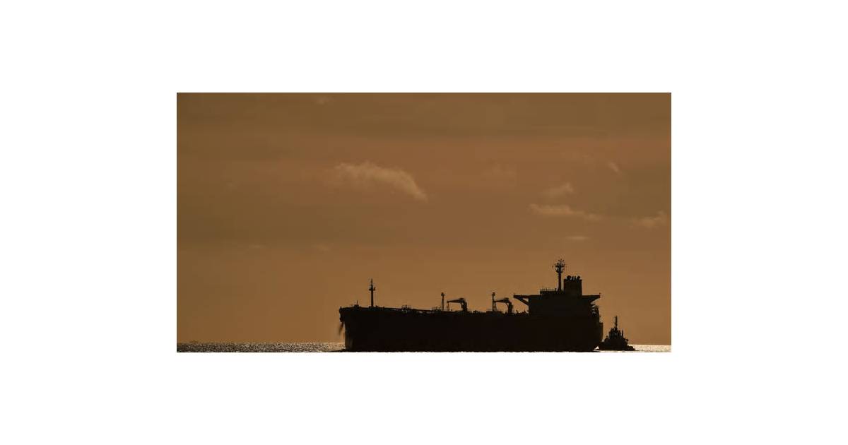 UK Seen More Reliant on Gas Imports This Winter as Prices Surge