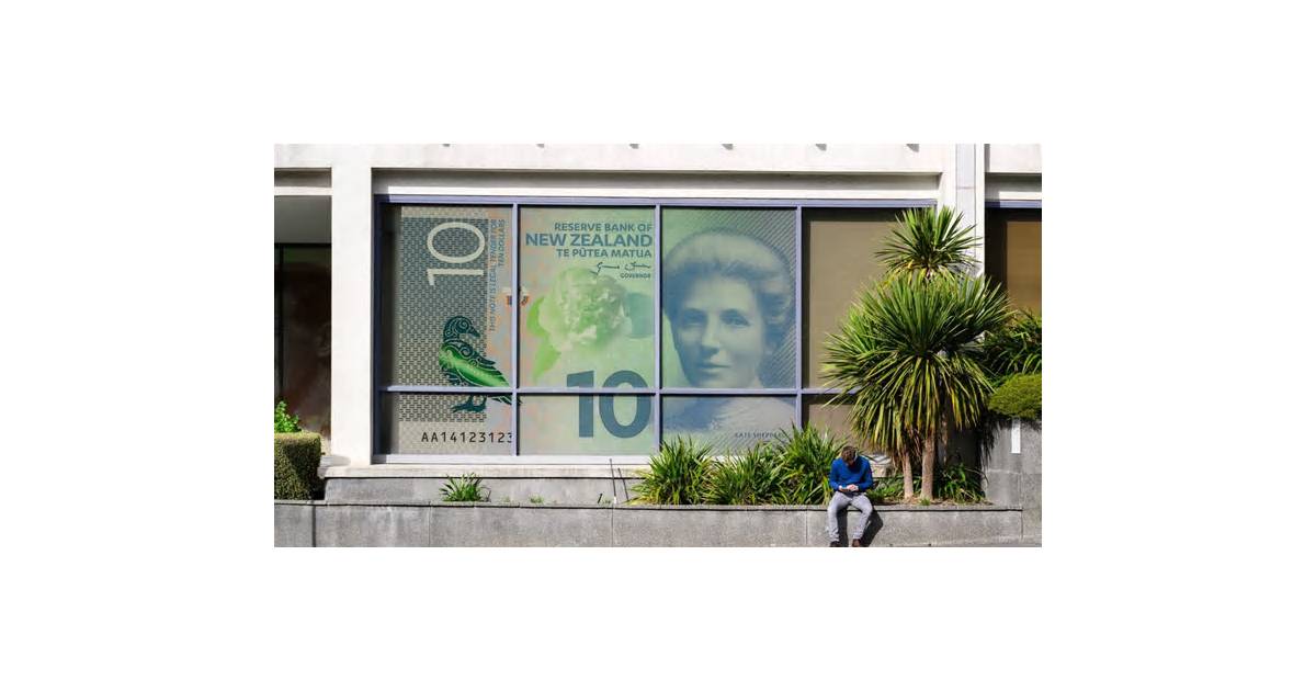 New Zealand Likely Facing Pre-Election Rate Hike, Economists Say