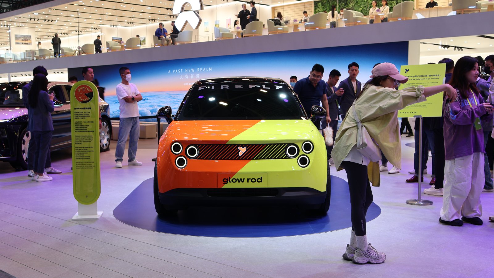 Nio Firefly launches larger 60-kWh battery pack, extending range to 560 km