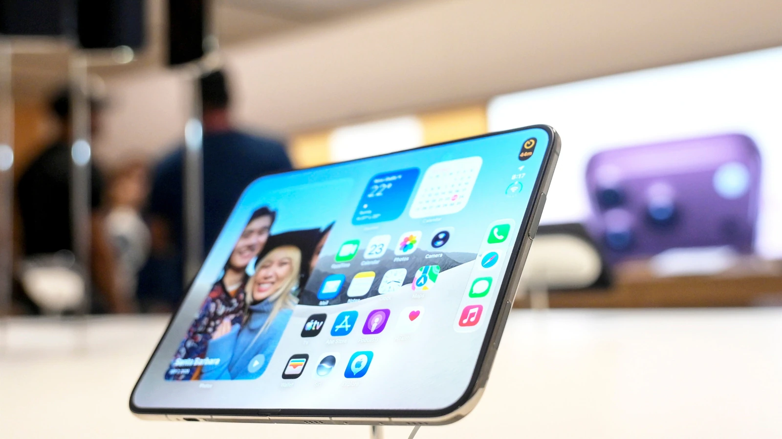 iPhone Duo sells out on Blinkit in 5 minutes in Delhi-NCR; more stock expected soon
