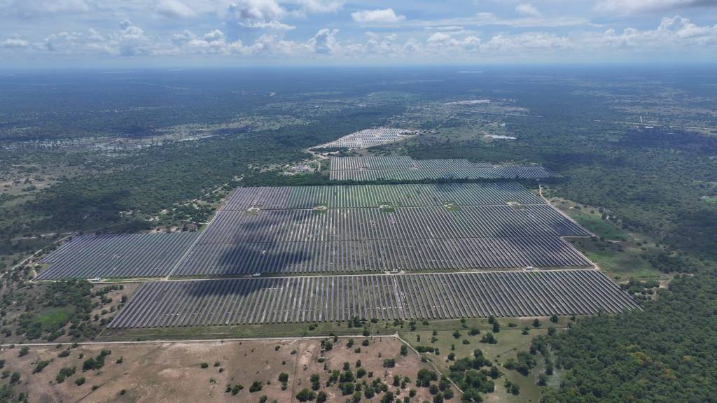 Enel completes 985 MW solar complex in Colombia