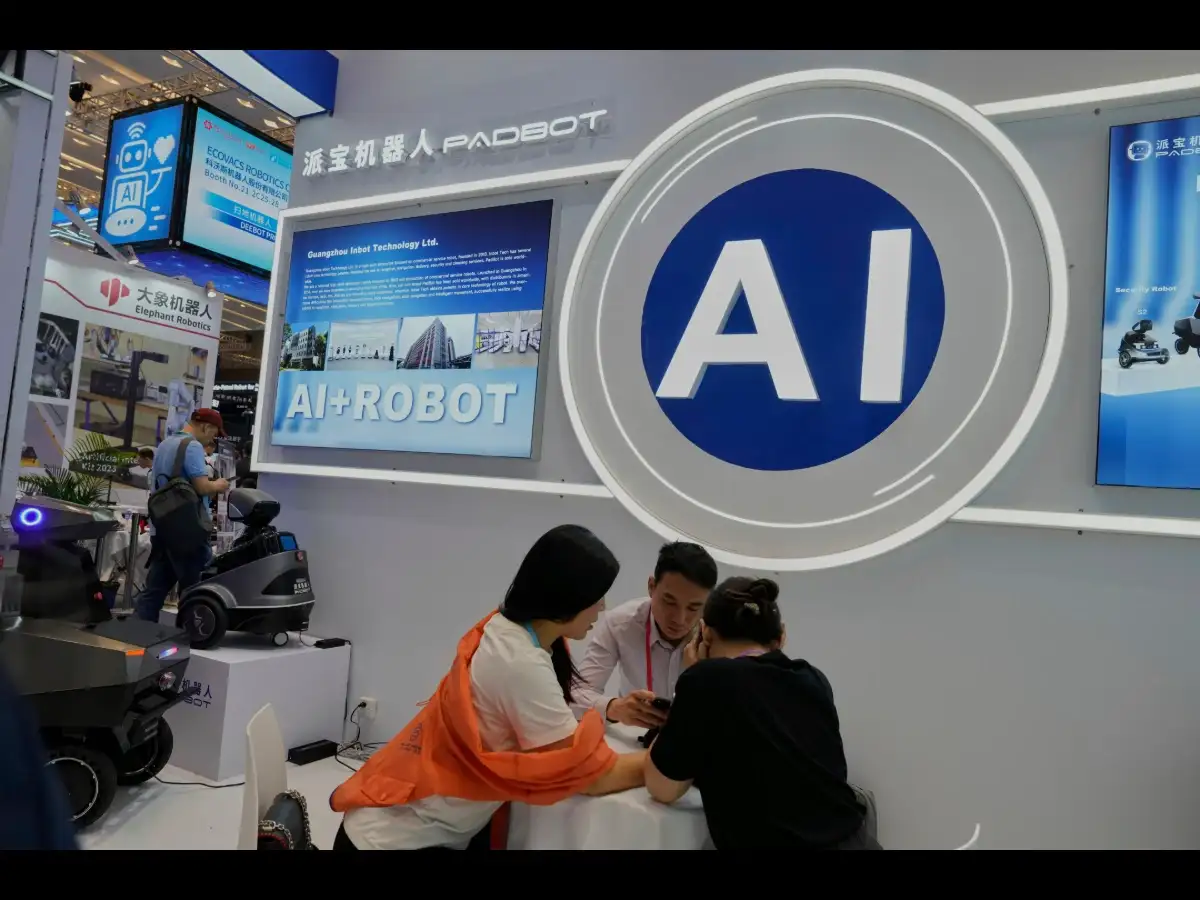 HKEX launches AI and semiconductor indexes, licenses AI index in China