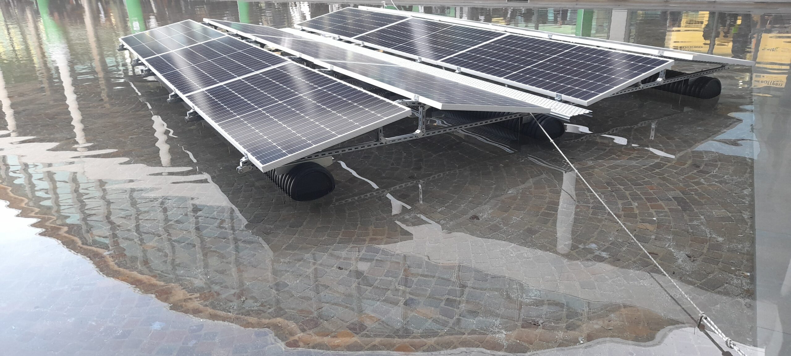 Italy awards full 30 MW quota in second floating PV tender