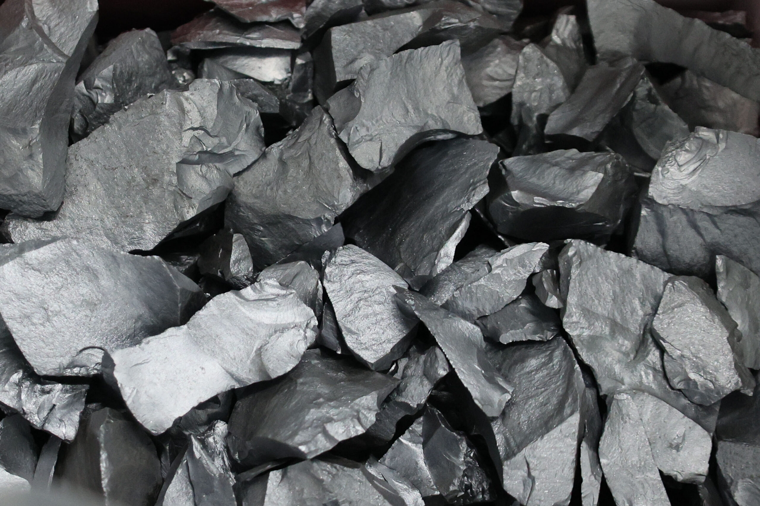 Chinese PV Industry Brief: Polysilicon inventories remain high