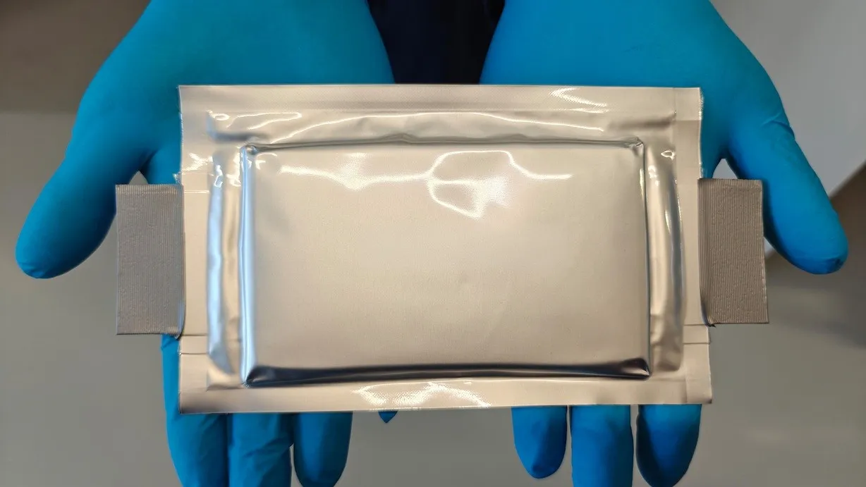 83% capacity after 1,000 cycles: Silicon-rich batteries show promise for EV use