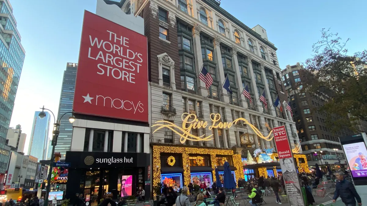 Macy’s revamps Santaland, brings back Holiday Square