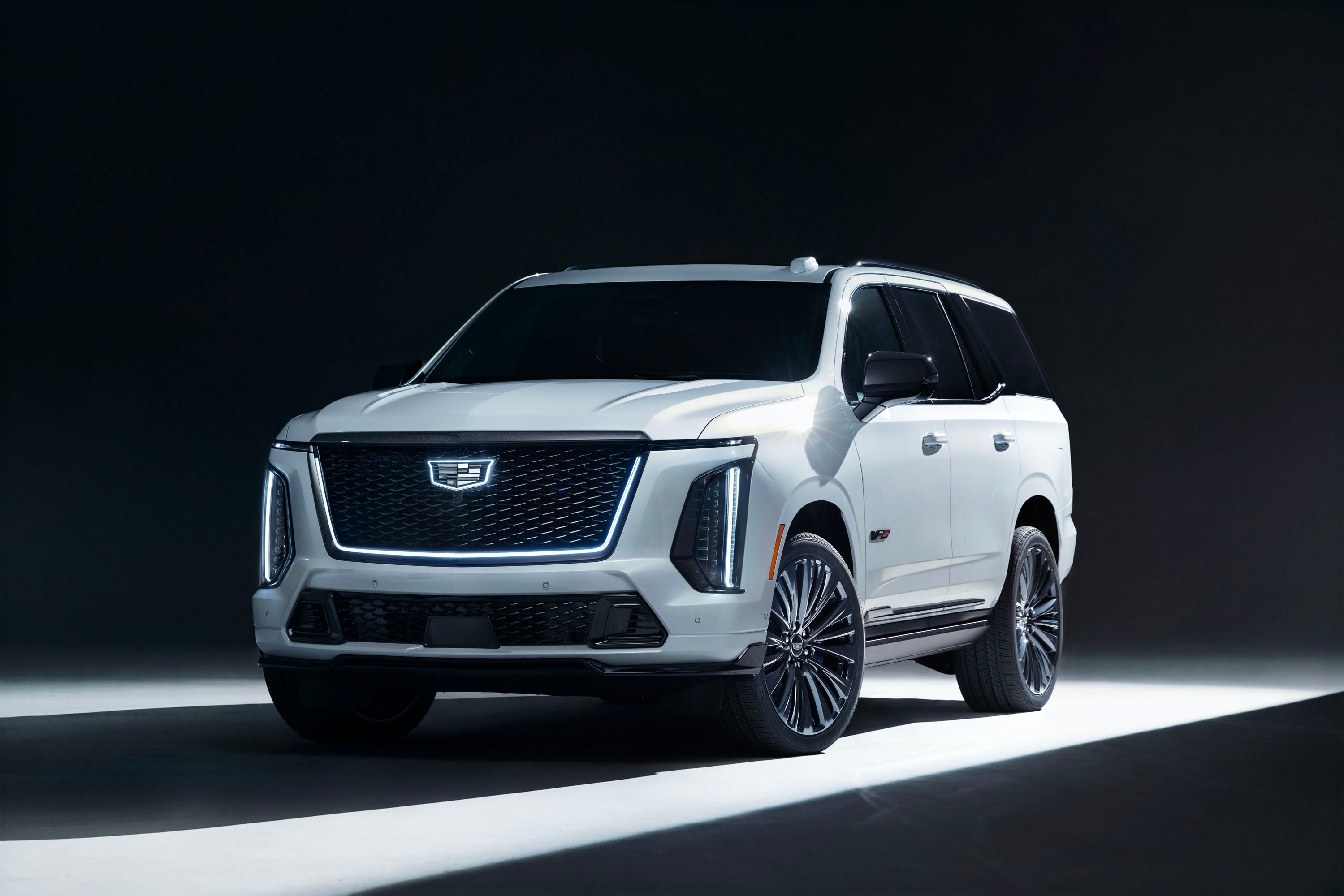 2027 Cadillac Escalade-V Collector Series Celebrates 125 Years of Luxury
