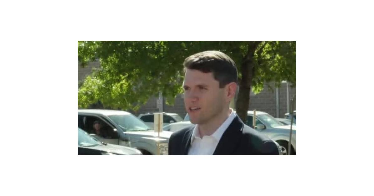 Texas Democratic Senate candidate Talarico casts early ballot