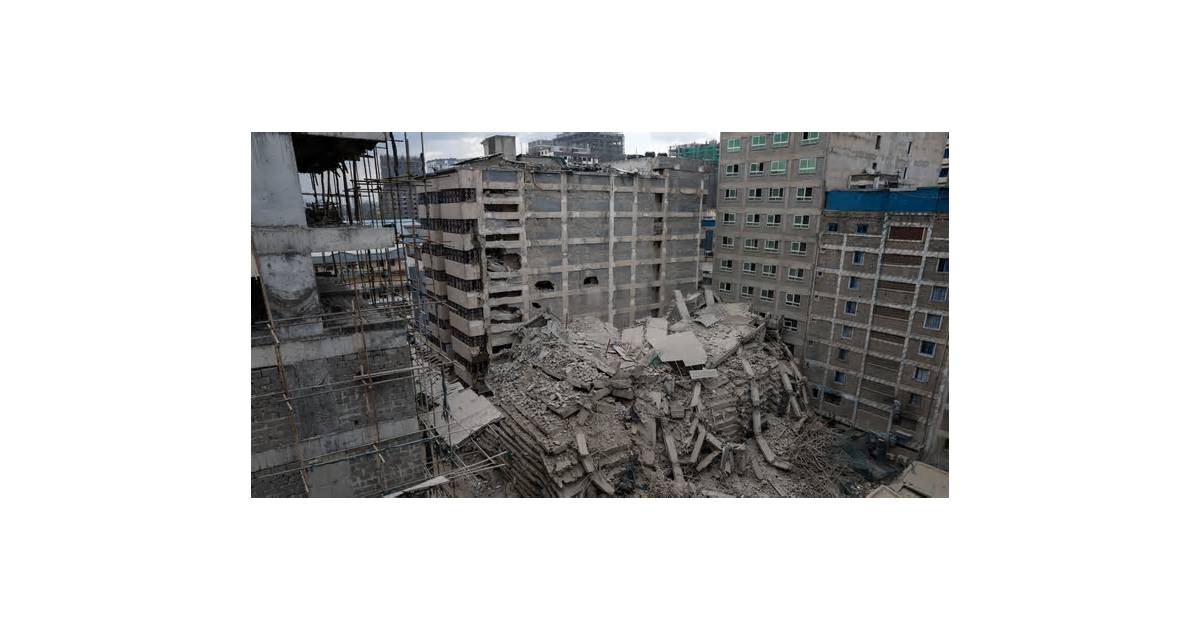 Building collapses in Kenyan capital, rescuers on the scene