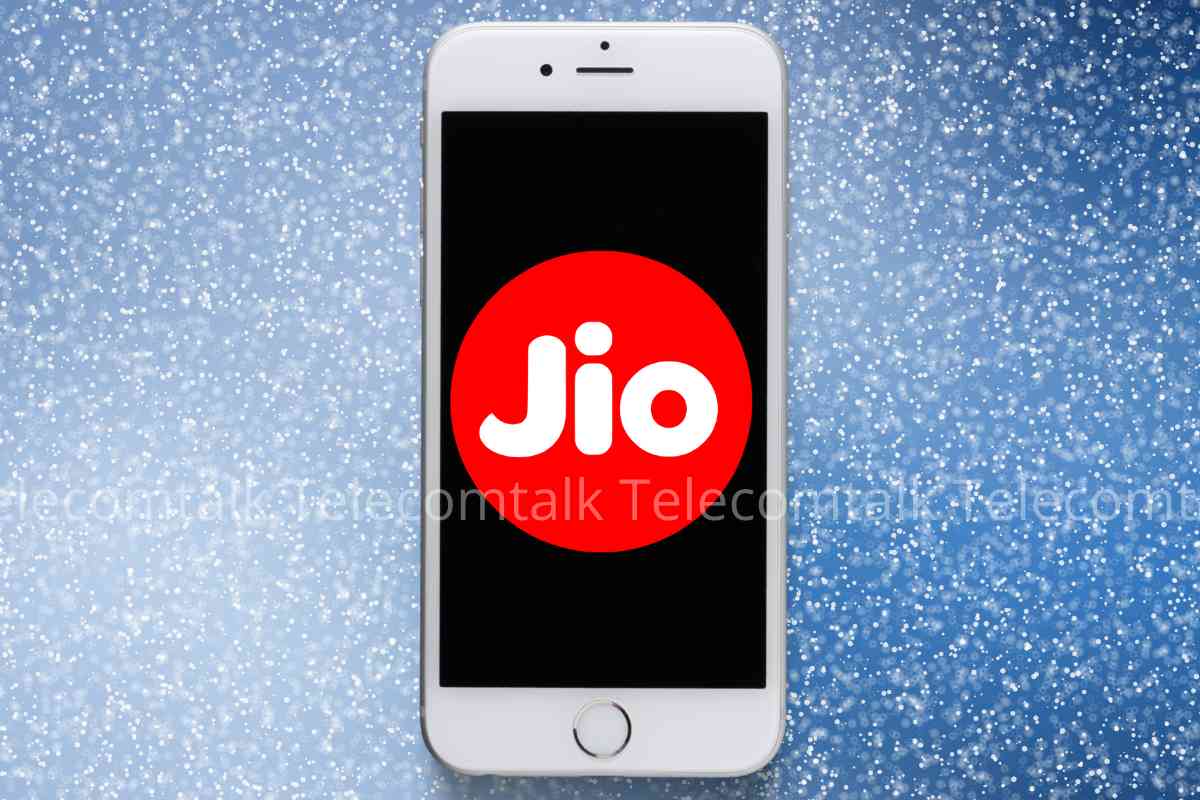 Reliance Jio Asked for Rs 30,000 Crore, Got Rs 7.4 Lakh Crore Instead