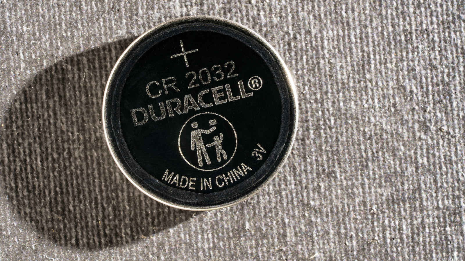 Here's how to test a CR2032 battery to see if it's good
