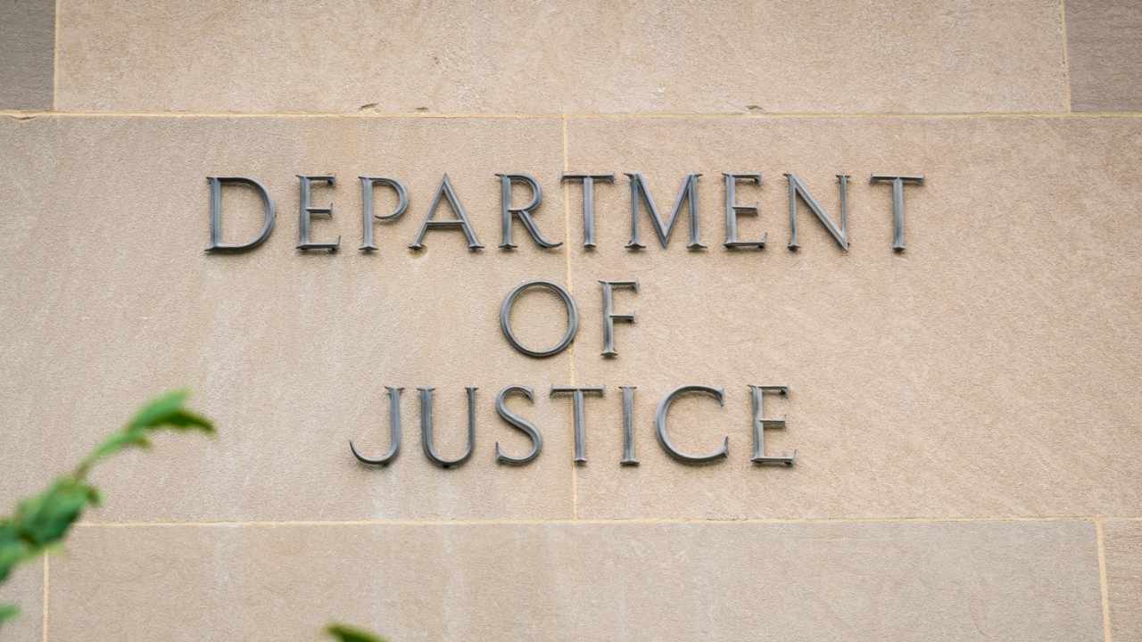 US Extradites Chinese National in $36.9M+ Crypto Scam With 174 Victims
