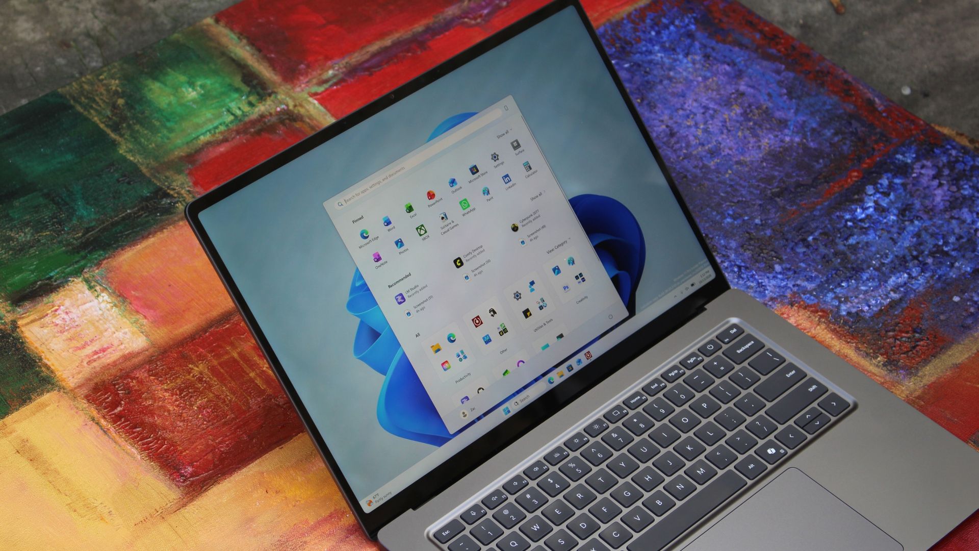 New Surface Laptop Ultra firmware update fixes screen flickering and long reboot times
