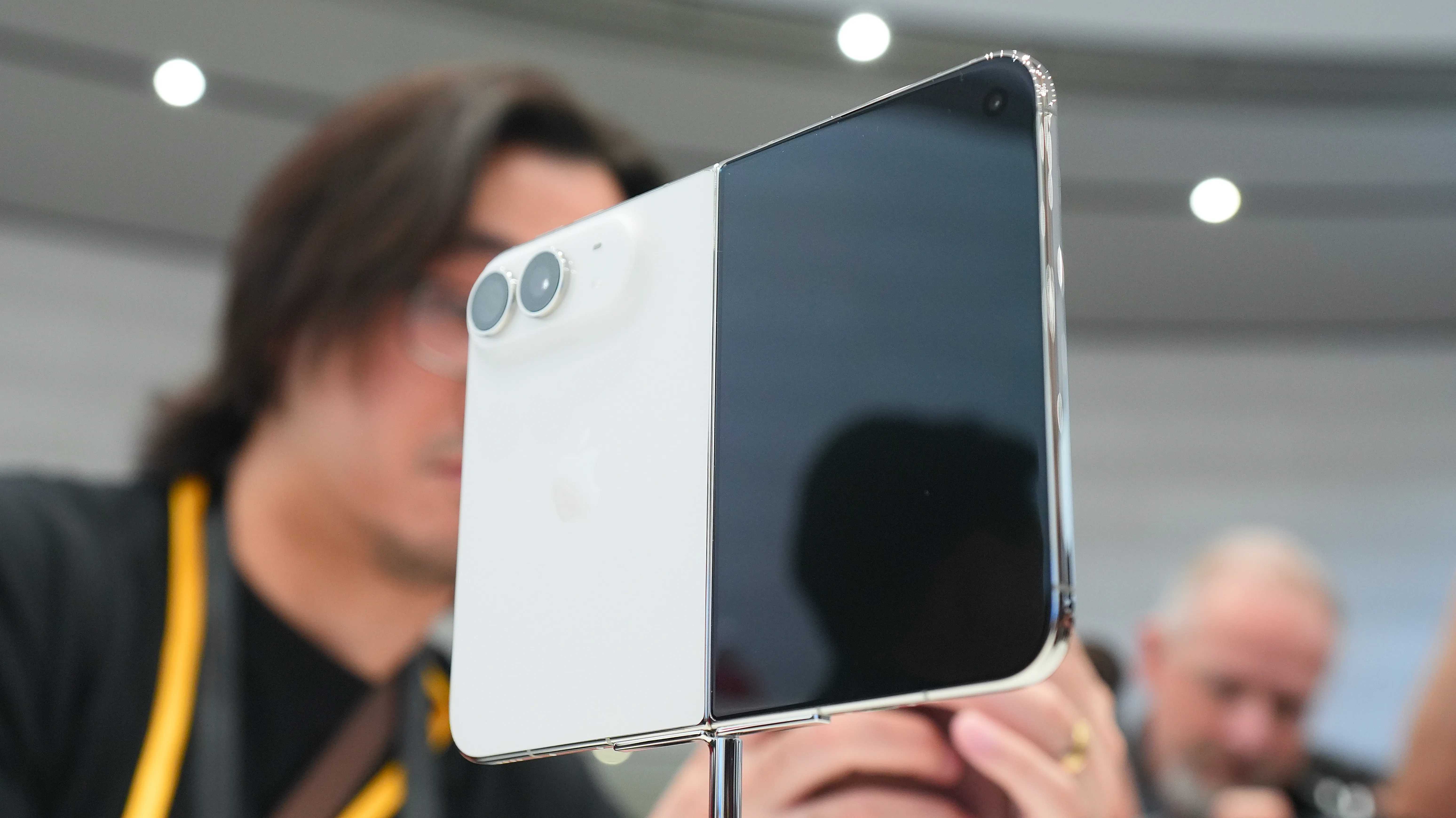 iPhone Duo screens are already cracking: What buyers need to know