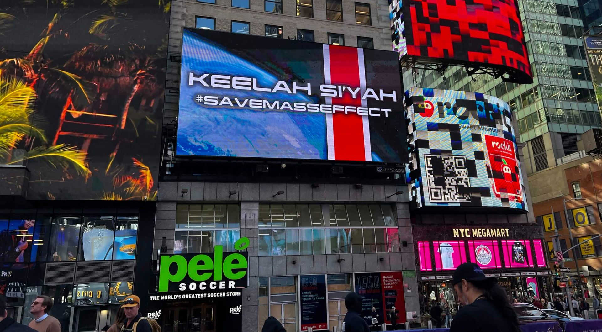 #SaveMassEffect goes live in NY Times Square