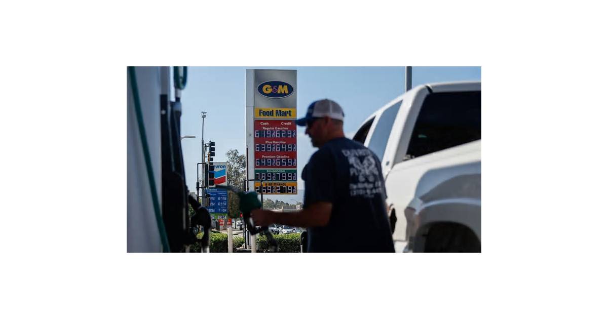Gasoline Prices Under Trump Surpass Biden-Era Average