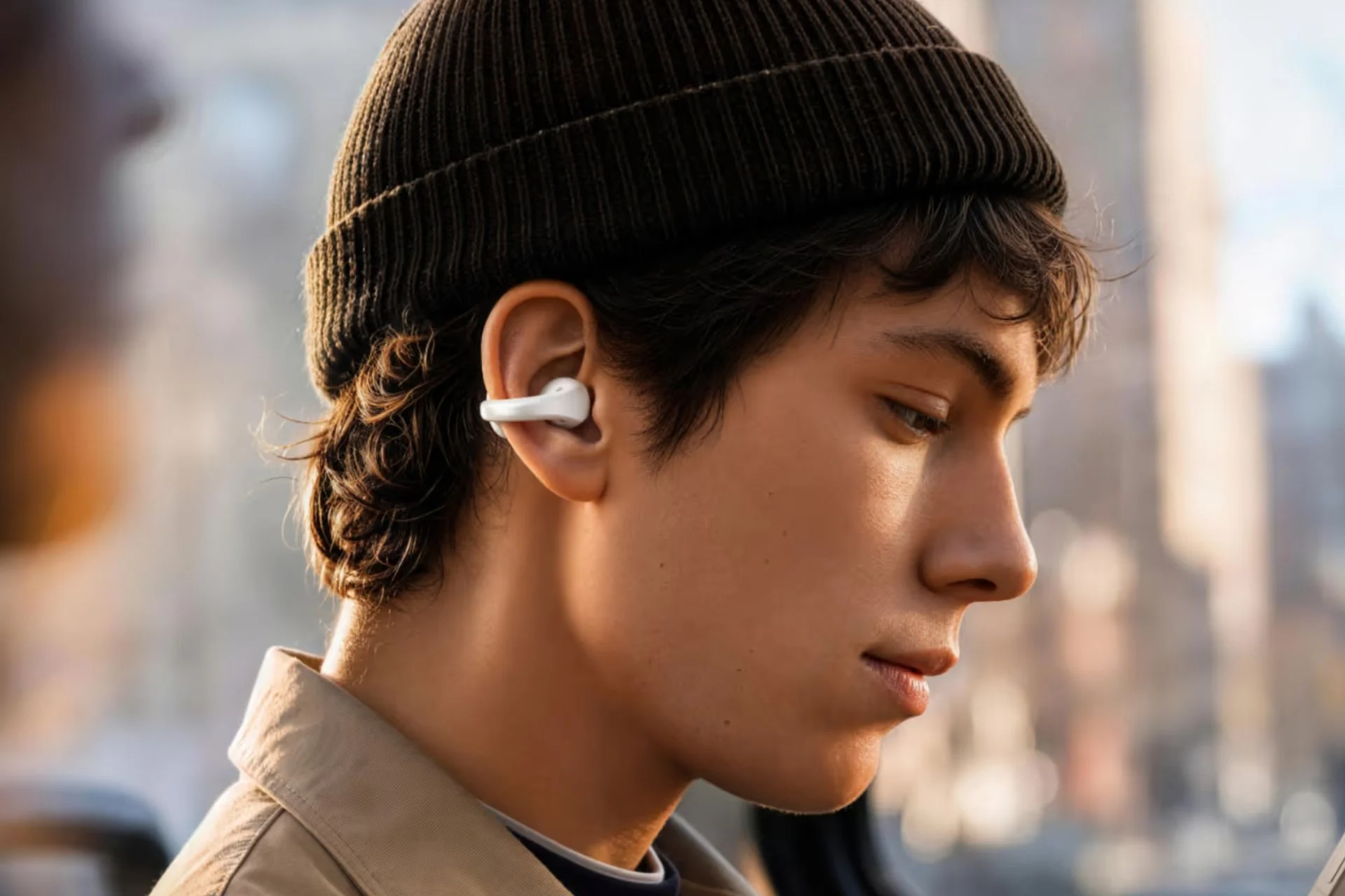 OnePlus Hops on the Clip-Style Wireless Earbuds Bandwagon