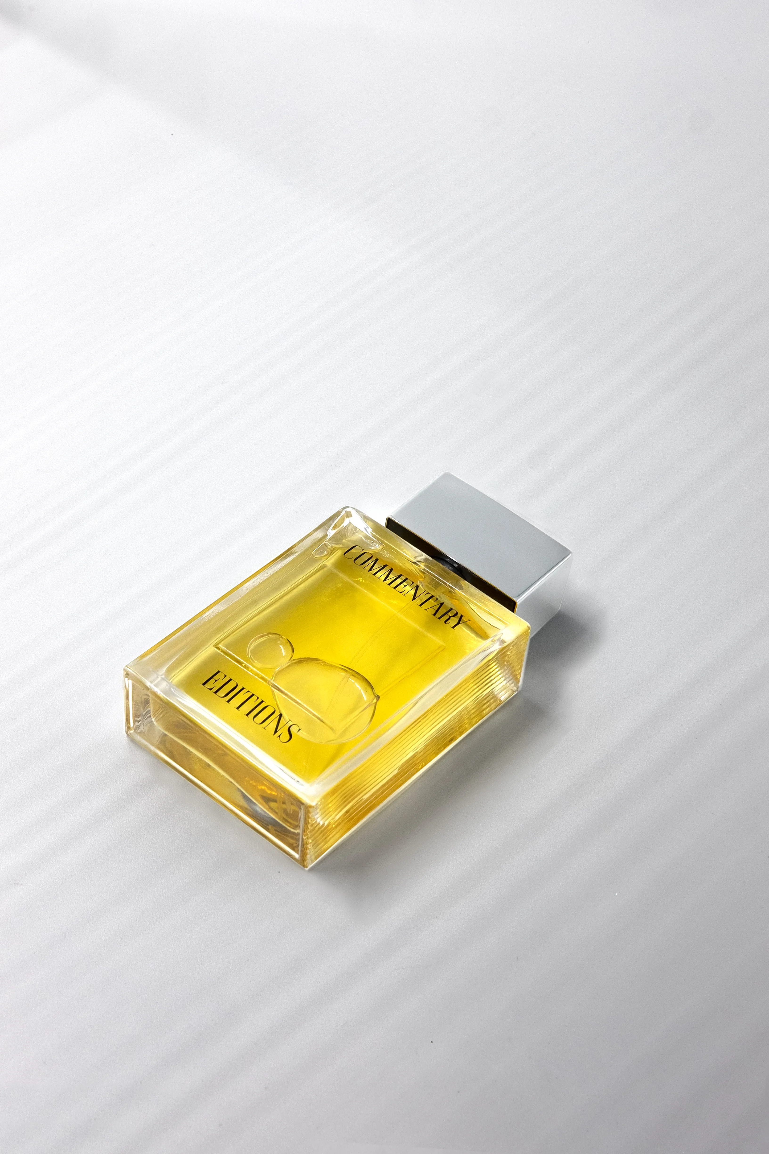 Niche Fragrance Brand Commentary Launches at Paris Cocktail