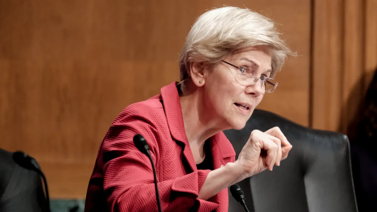Warren urges Fed, OCC, FDIC to restore bank examiner powers