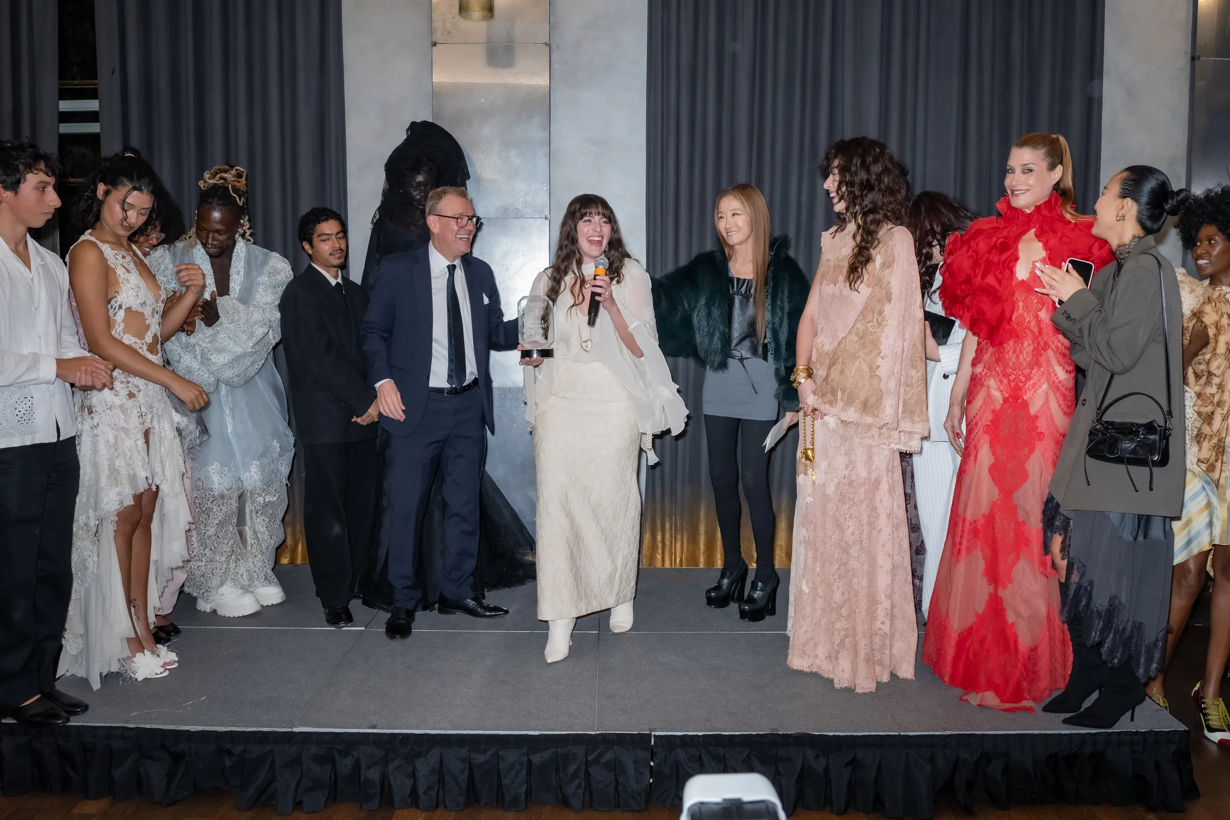 Vera Wang Presents Inaugural Solstiss-Academy Award to Nicole Alsonso