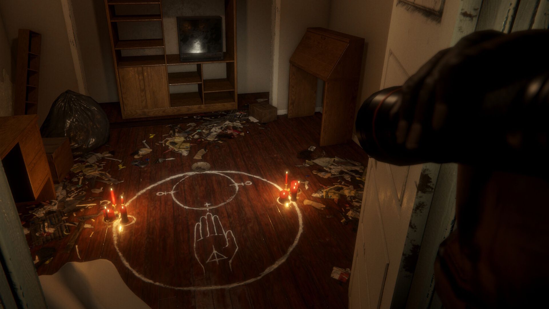 A free 'micro' horror game from the maker of The Mortuary Assistant is basically if PT was an episode of Law and Order