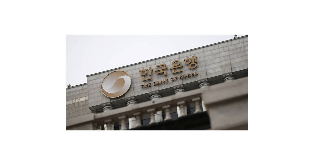 Bank of Korea warns country's chip exports could fall by up to $100 billion if AI spending slows