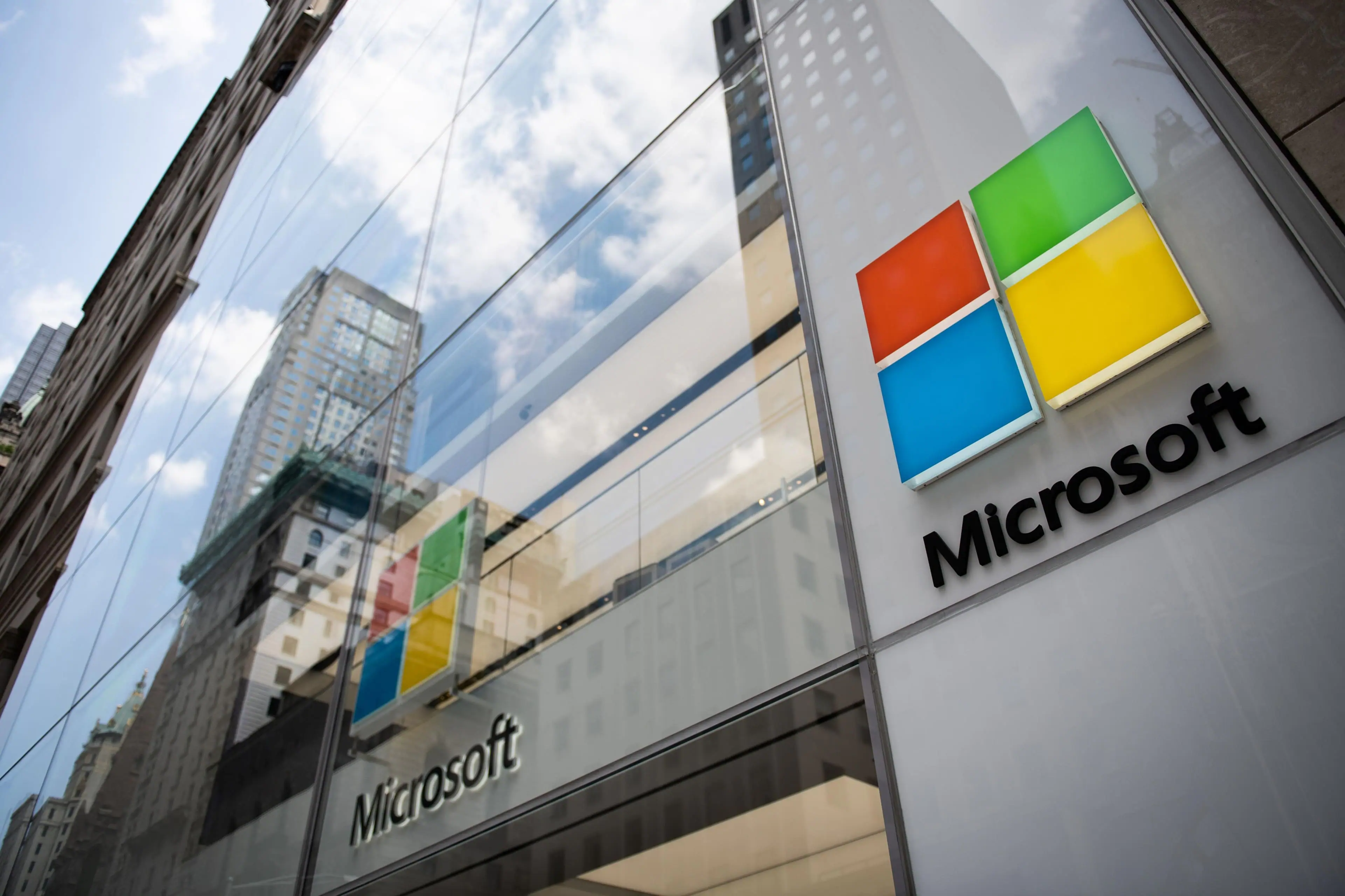 Microsoft India offers voluntary exit with 1 month salary per yr of service