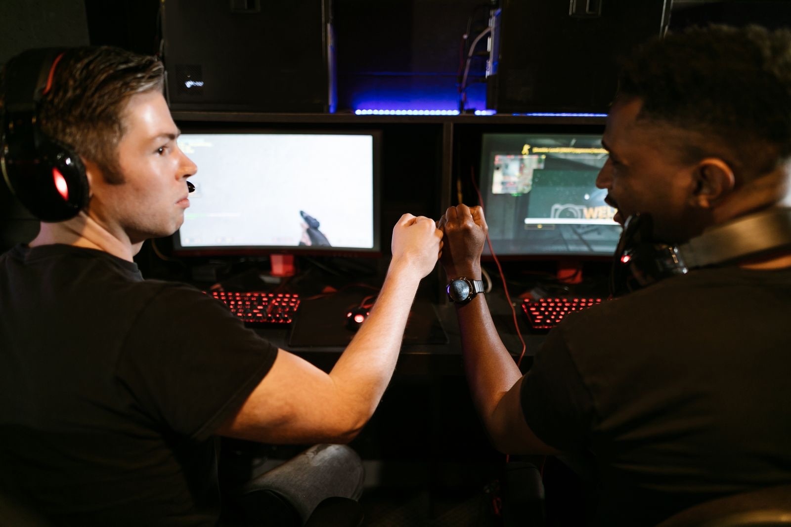 Gentle Mates release entire VALORANT roster and coaching staff