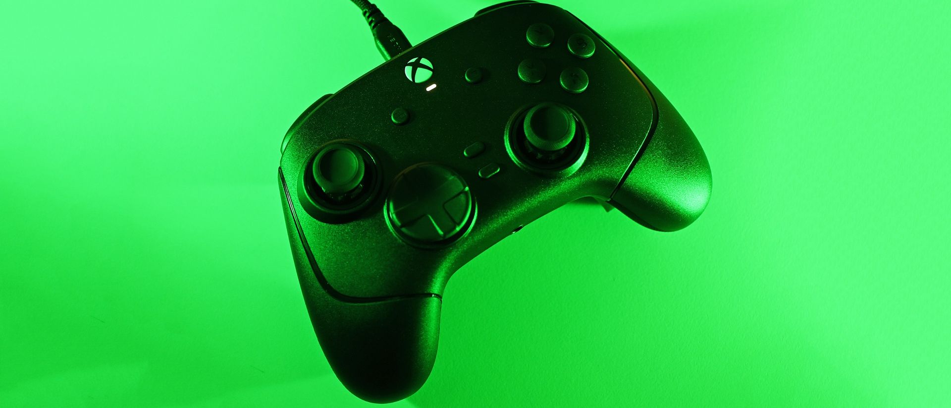 Razer Wolverine V4 Pro (Xbox, PC) controller review — The new standard.
