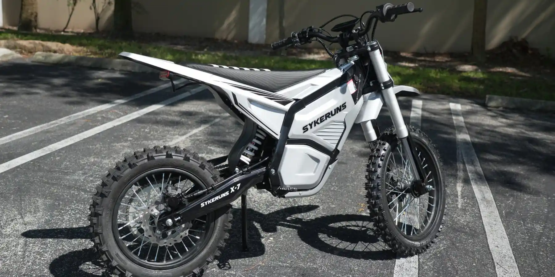 Sykeruns X7 electric dirt bike review: A lot of power for surprisingly little money