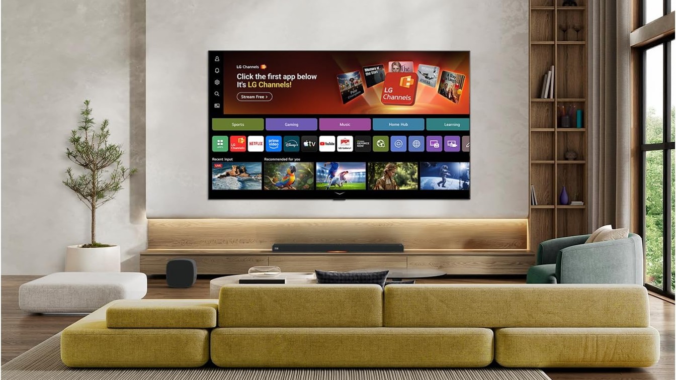 2026 LG 77-inch OLED evo C6 gets a $500 Amazon discount