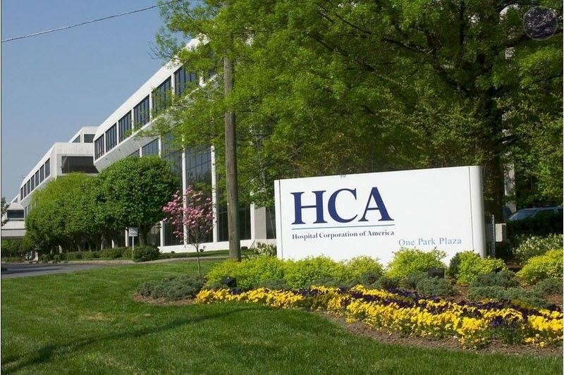 HCA Healthcare tops Q3 expectations on strong demand, but warns of persistent payer mix issues