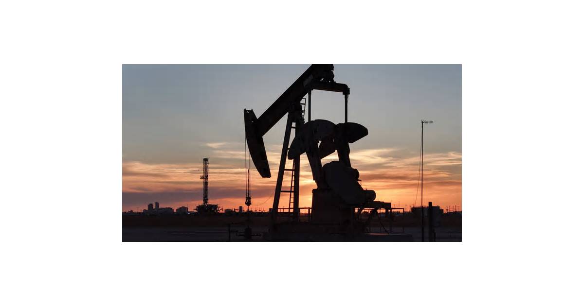 Trump to roll back methane rules in latest Texas campaign push
